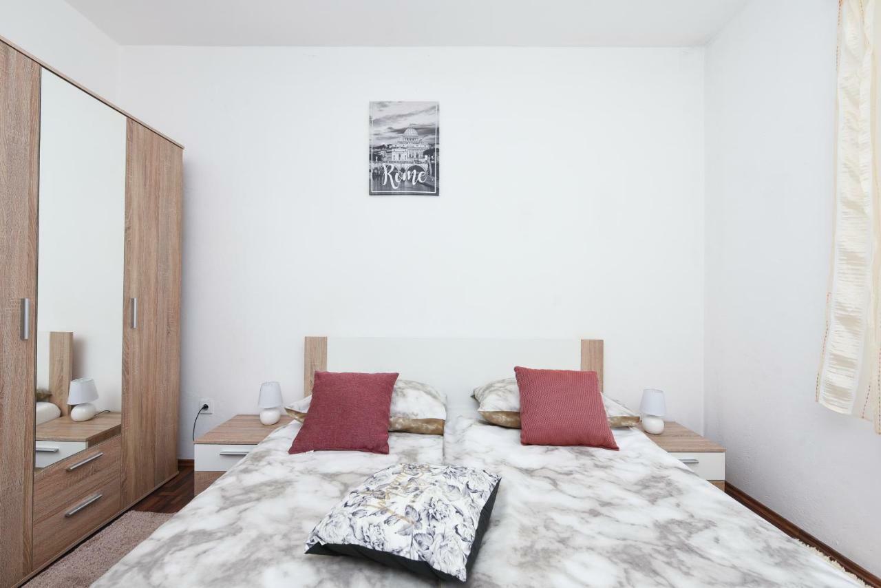 Apartmani Damant Zadar Exterior foto